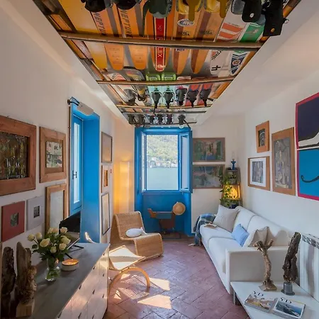 Apartment Deriva On Careno's By Rent Nesso
