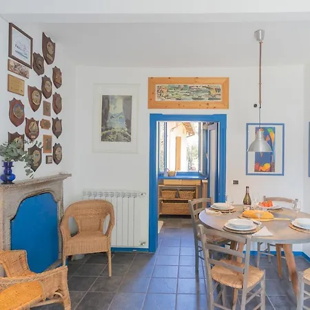 Apartment Deriva On Careno's By Rent Nesso